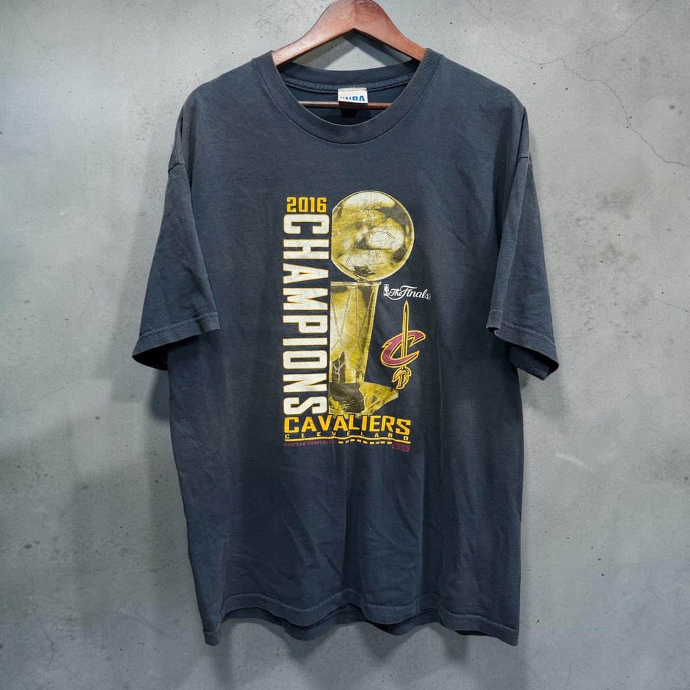 NBA Cleveland Cavaliers 2016 Champions T-Shirt Mens XL Black LeBron James Roster